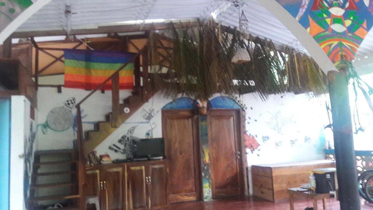 Casa De Colores Hotel El Zonte Kültér fotó